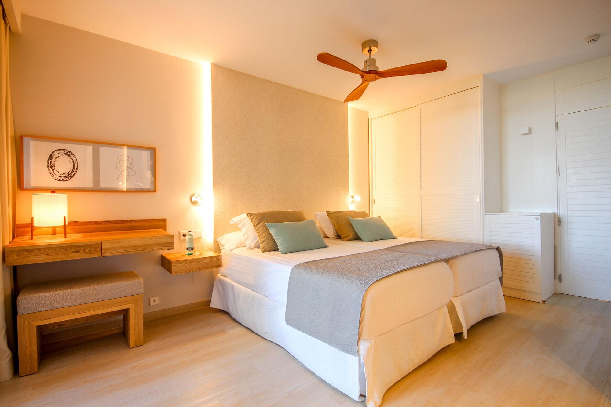 Blau Colonia Sant Jordi Hotel